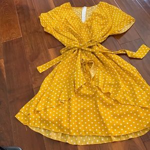 Yellow polka dot cotton summer dress size medium